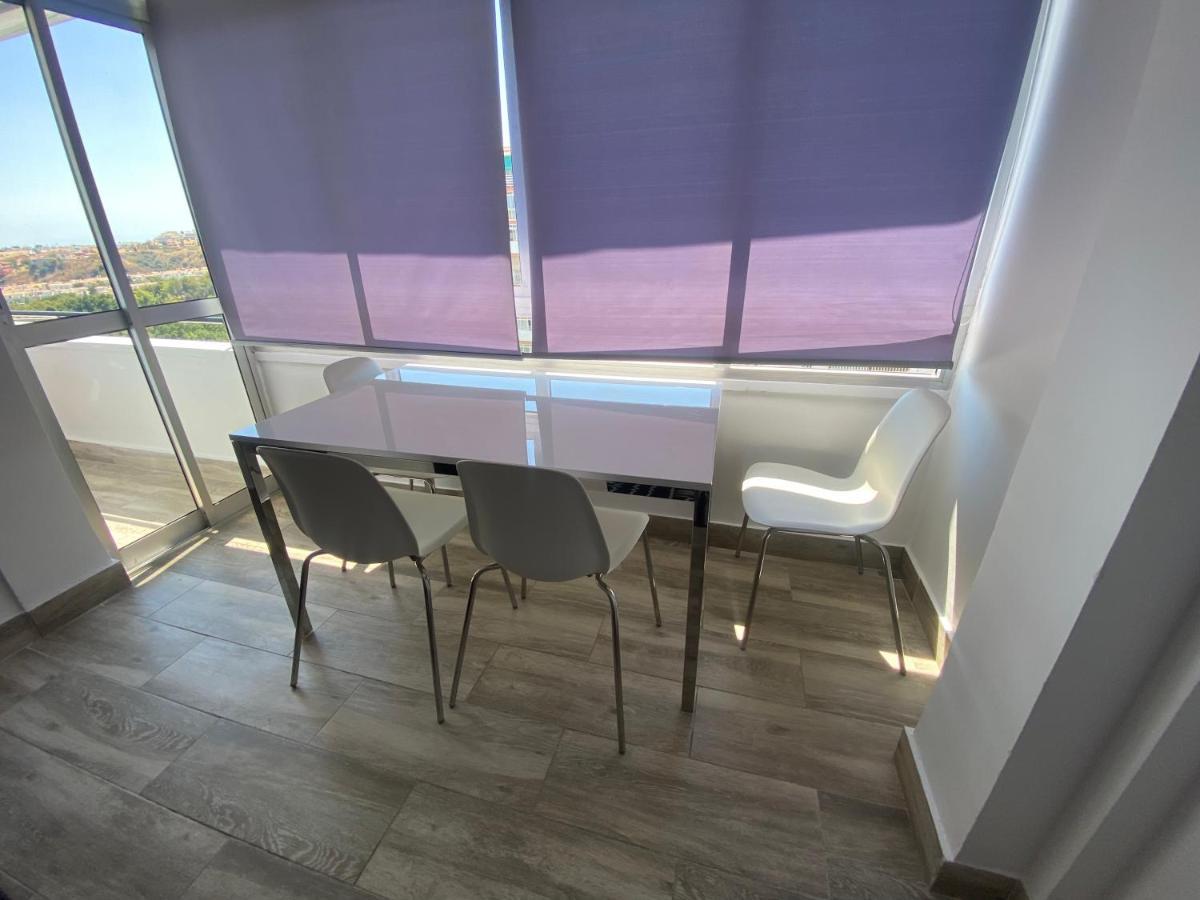 Апартаменти Panoramic City Center Flat In Арройо-де-ла-М'єль Екстер'єр фото