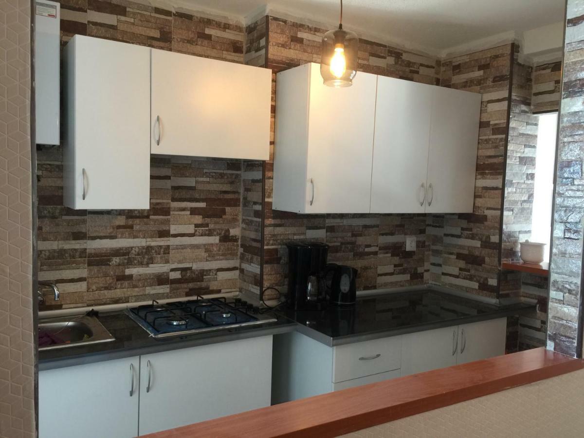 Апартаменти Panoramic City Center Flat In Арройо-де-ла-М'єль Екстер'єр фото